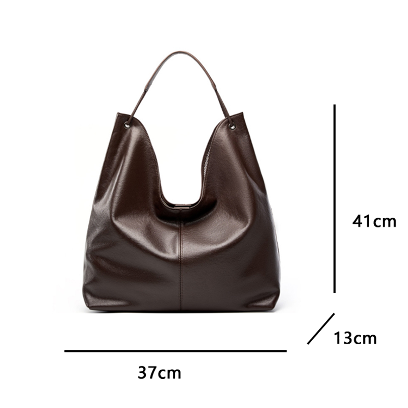 THE FLUID SLOUCH TOTE